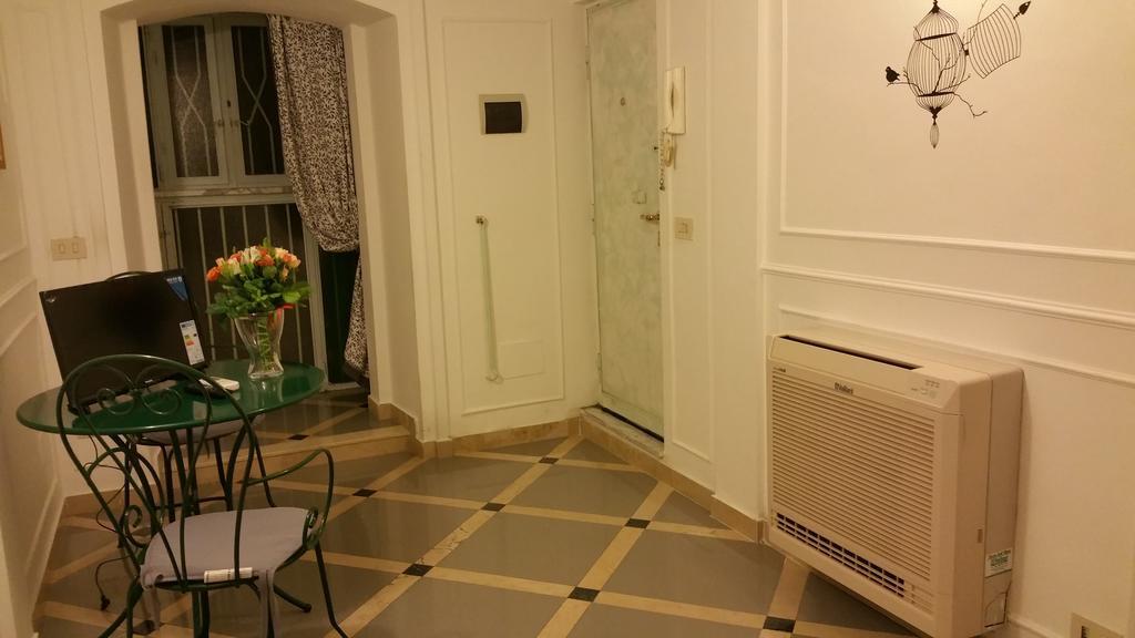 Suite Calefati "Monolocale" Bari Exterior photo